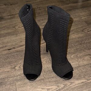 Steve Madden - CANDID Booties